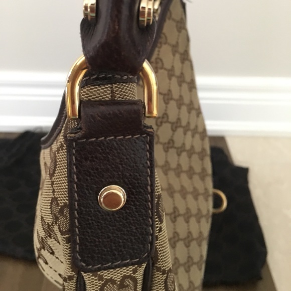 Authentic Gucci Handbag - Picture 5 of 9